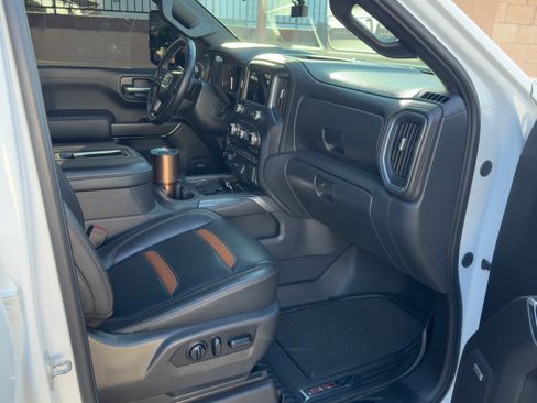 Used 2020 GMC Sierra 1500 AT4 w/ AT4 Premium Package image 23