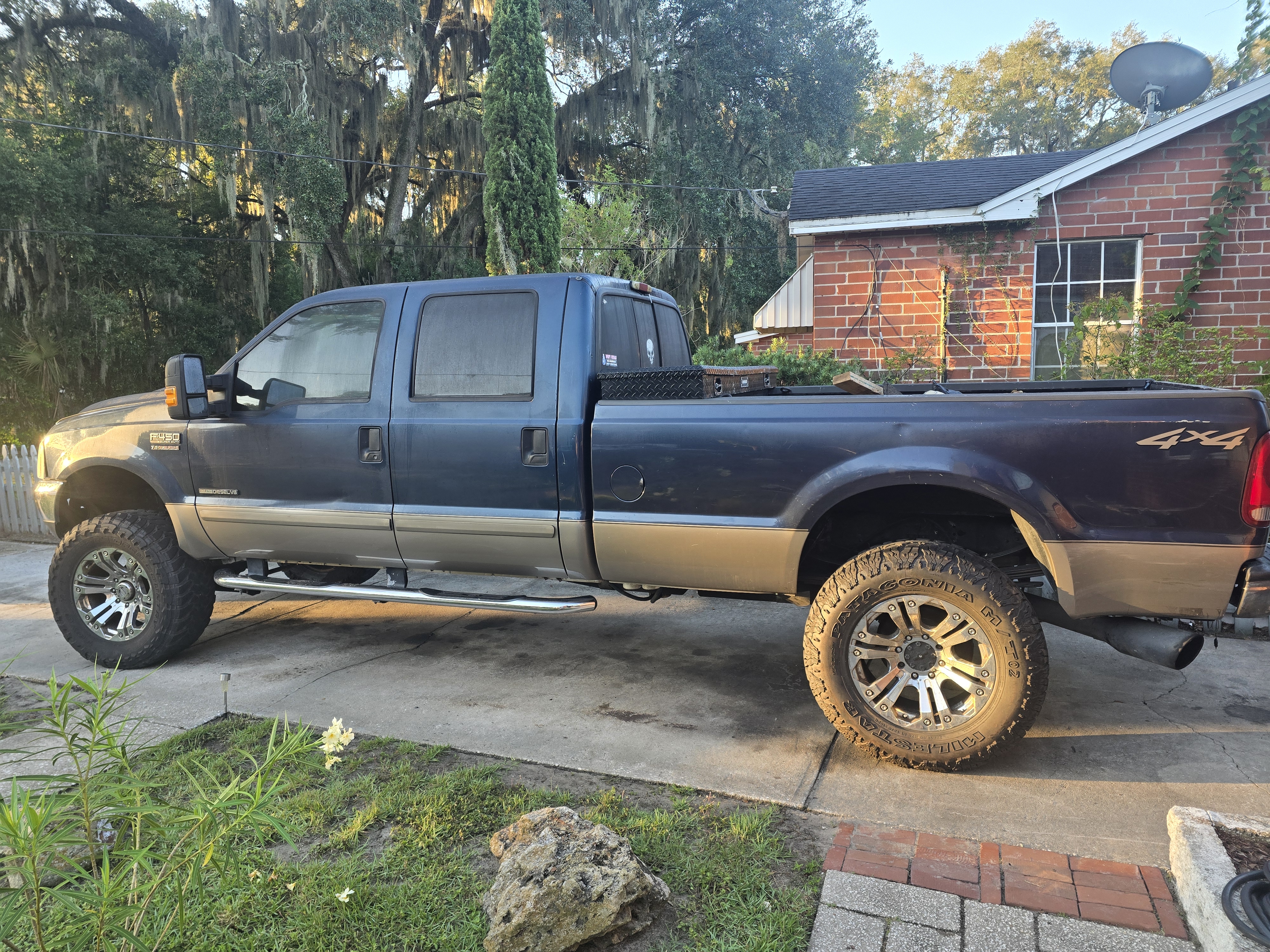 Used 2002 Ford F250 4x4 Crew Cab Super Duty image 12