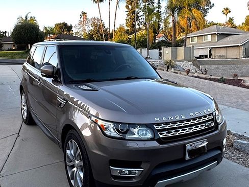 Used 2015 Land Rover Range Rover Sport HSE AWD/4WD image 1
