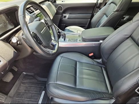 Used 2019 Land Rover Range Rover Sport HSE image 13