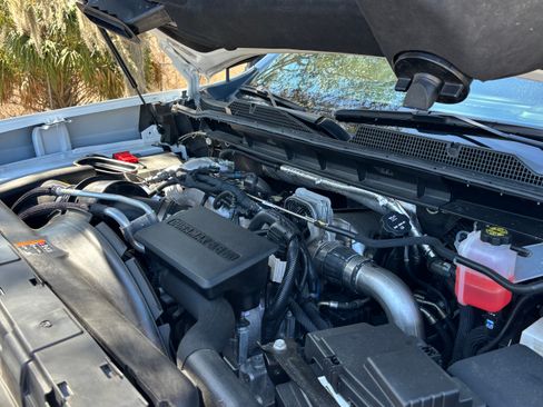 Used 2024 Chevrolet Silverado 2500 LTZ w/ LTZ Plus Package image 14