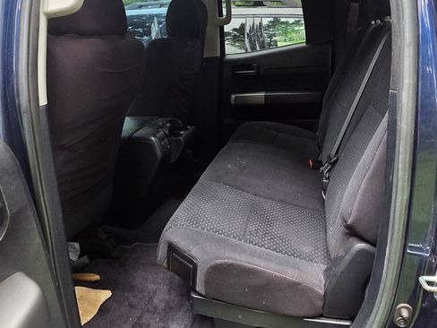 Used 2013 Toyota Tundra 4x4 Double Cab image 4
