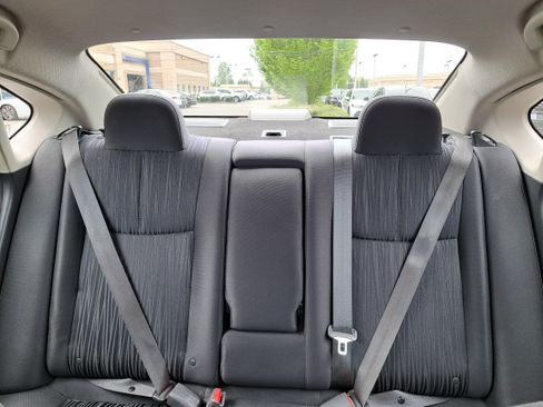 Used 2017 Nissan Sentra SV FWD image 25