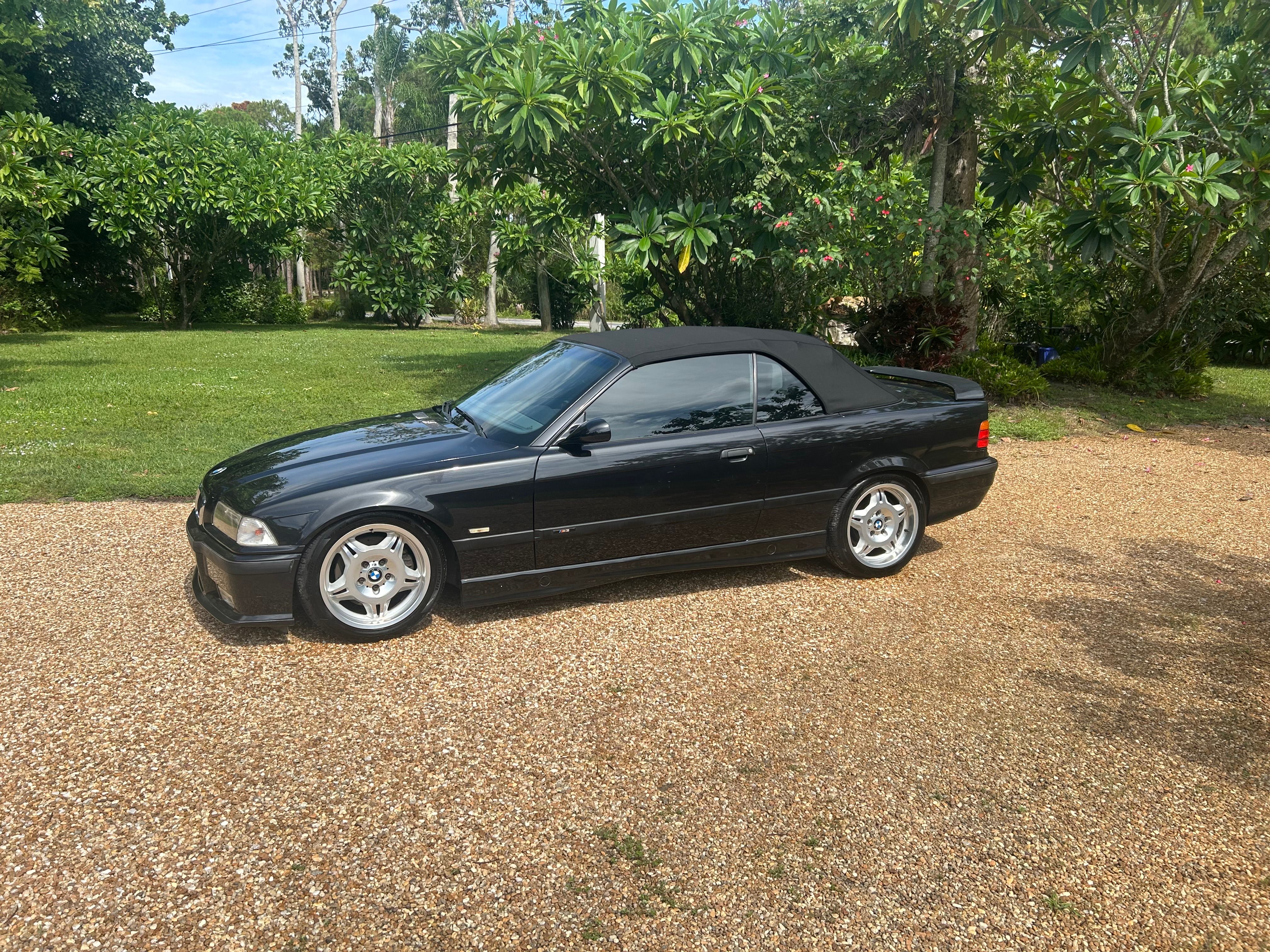 Used 1999 BMW M3 Convertible RWD image 1