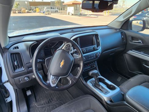 Used 2021 Chevrolet Colorado LT w/ Safety Package image 6