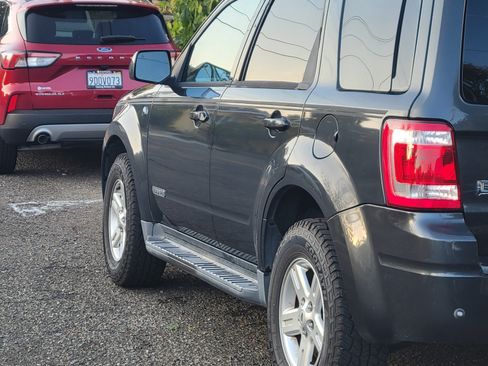 Used 2008 Ford Escape 2WD Hybrid image 5