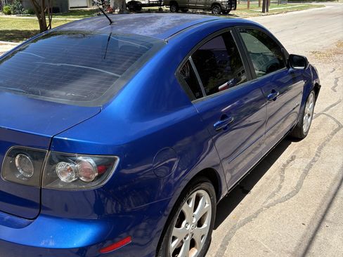Used 2007 MAZDA MAZDA3 s Touring FWD image 10