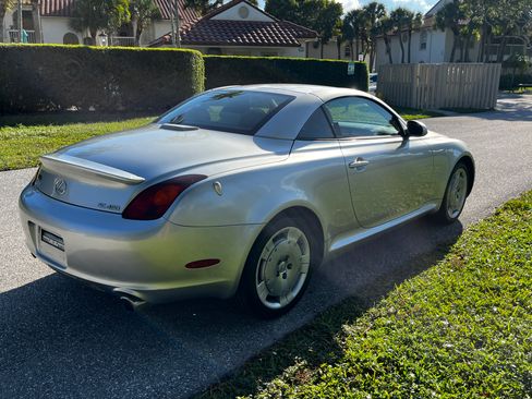 Used 2002 Lexus SC 430 Convertible image 4