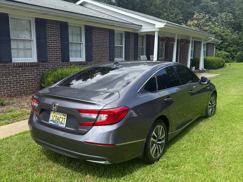 Used 2018 Honda Accord EX-L image 4