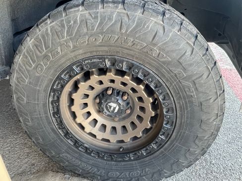 Used 2020 Ford F150 XLT w/ Equipment Group 302A Luxury image 9