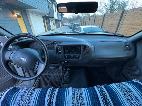 Used 2003 Ford F150 XL image 19