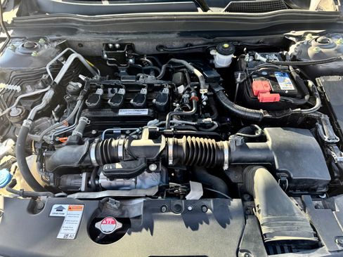 Used 2019 Honda Accord EX image 30