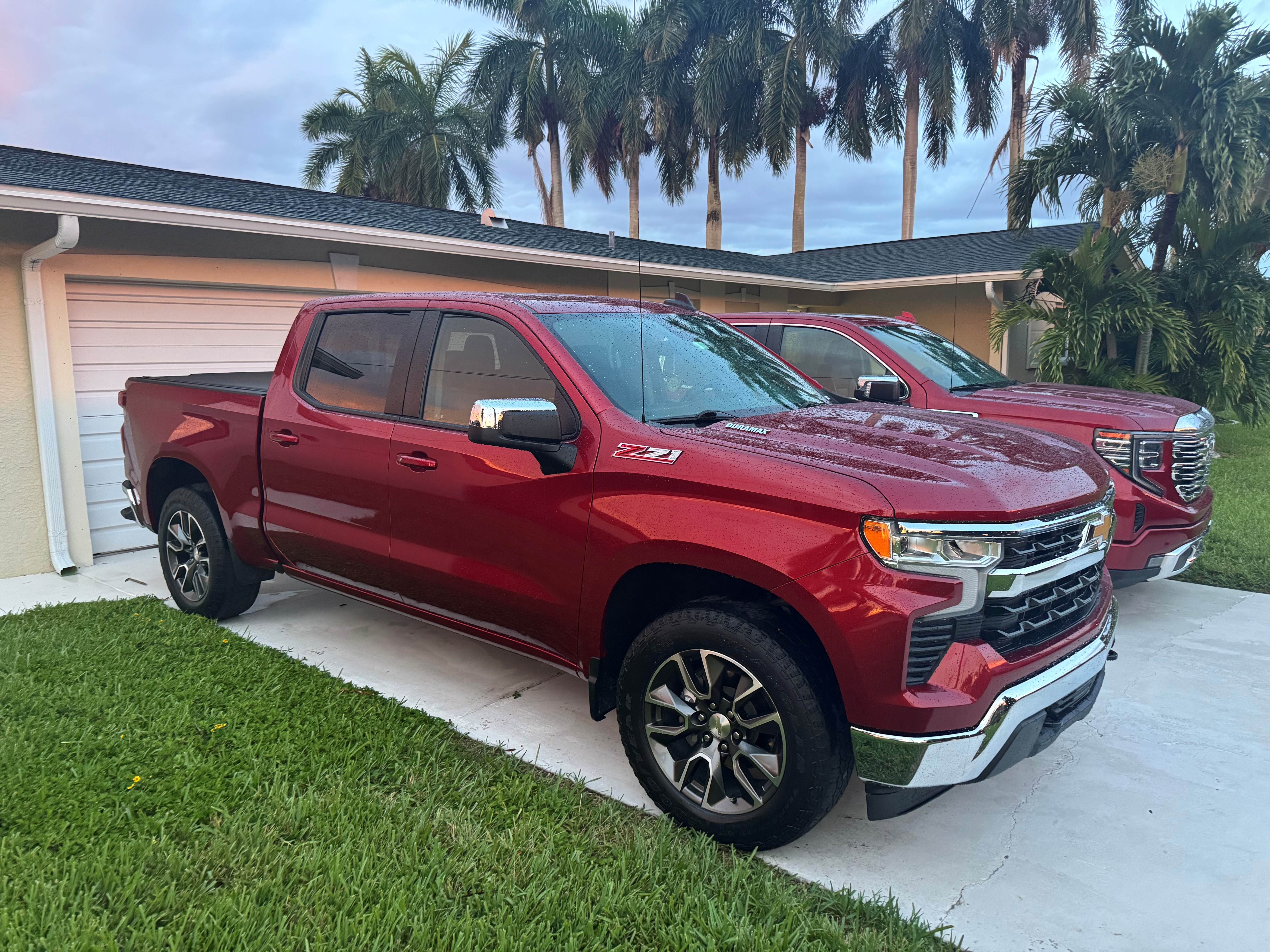 Used 2024 Chevrolet Silverado 1500 LT AWD/4WD image 13
