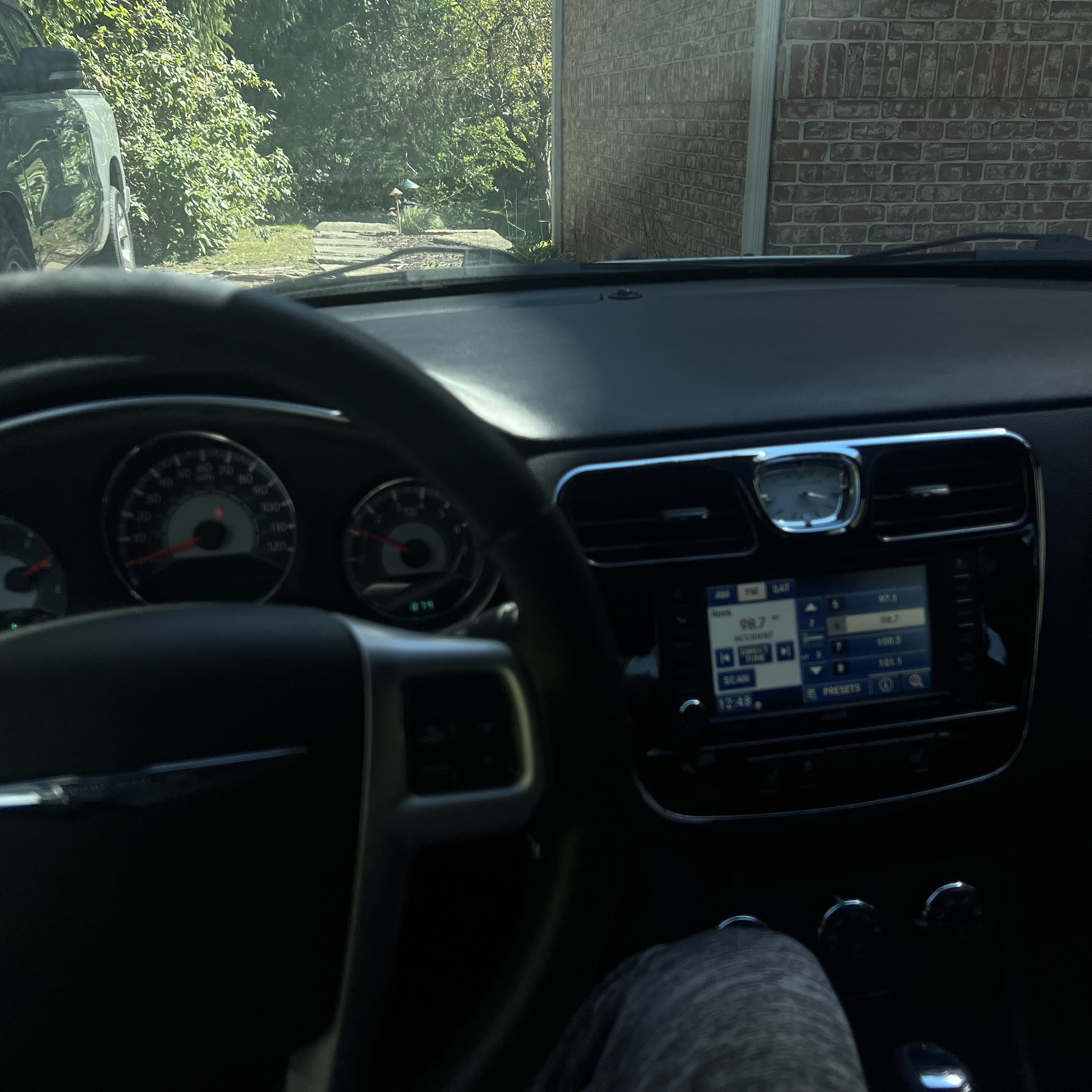 Used 2012 Chrysler 200 Limited FWD image 10