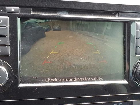 Used 2020 Nissan Rogue SV image 9