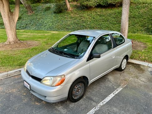 Used 2002 Toyota Echo Coupe FWD image 8