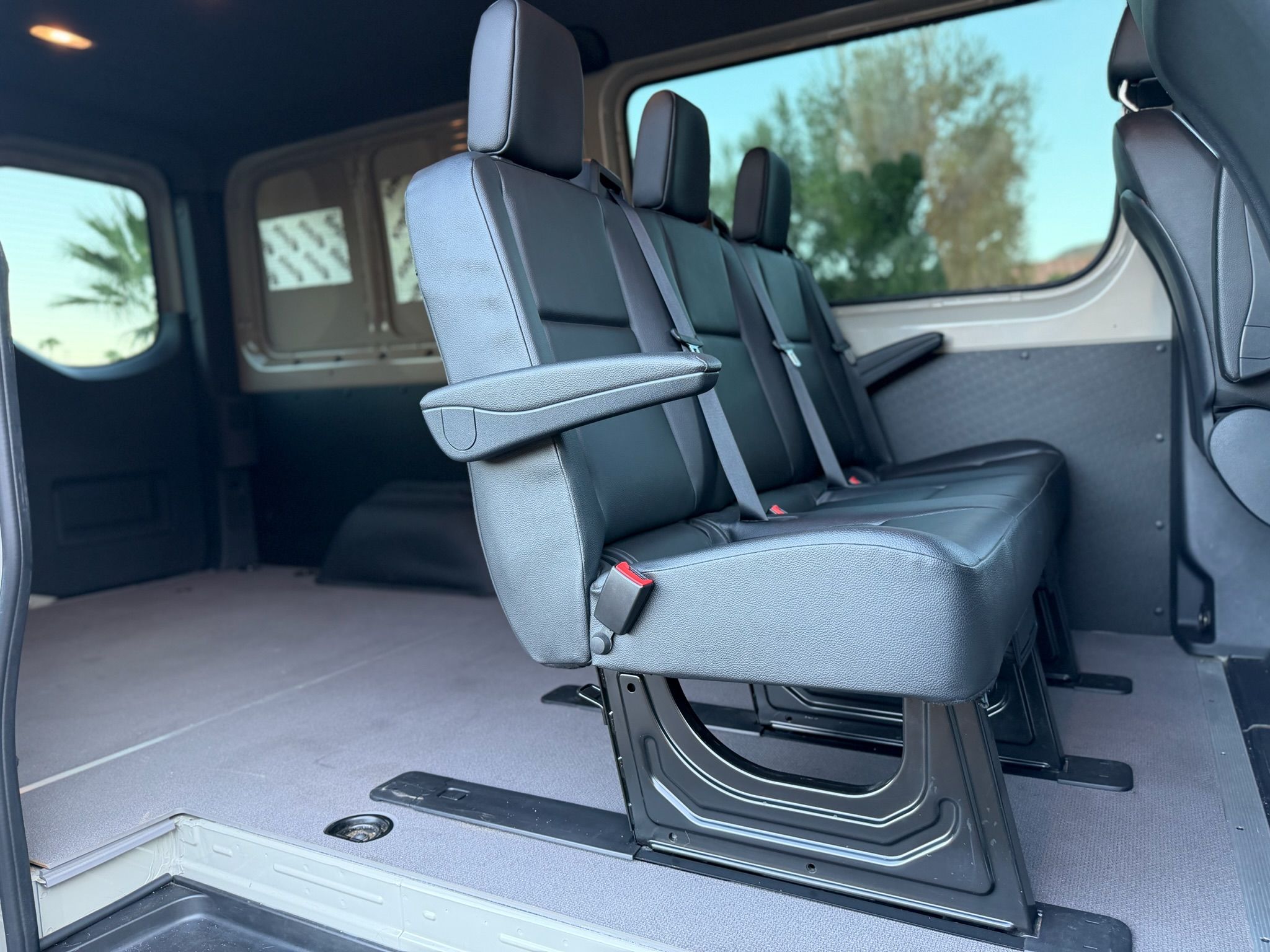 Used 2021 Mercedes-Benz Sprinter 2500 image 22