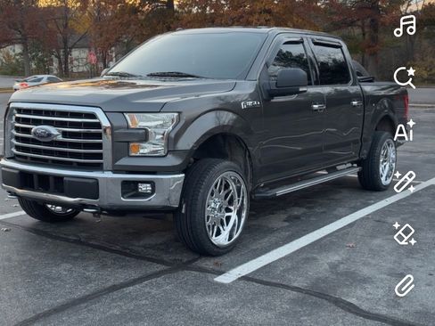 Used 2015 Ford F150 XLT w/ Equipment Group 302A Luxury image 2