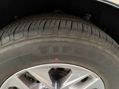 Used 2021 Toyota Sienna XLE w/ XLE Plus Package image 21