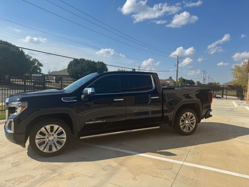 Used 2020 GMC Sierra 1500 Denali w/ Denali Ultimate Package image 4