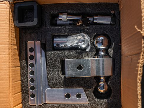 Used 2015 GMC Sierra 1500 SLT w/ SLT Crew Cab Value Package image 31