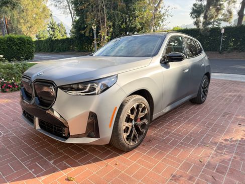 Used 2025 BMW X3 M50 w/ Premium Package image 2