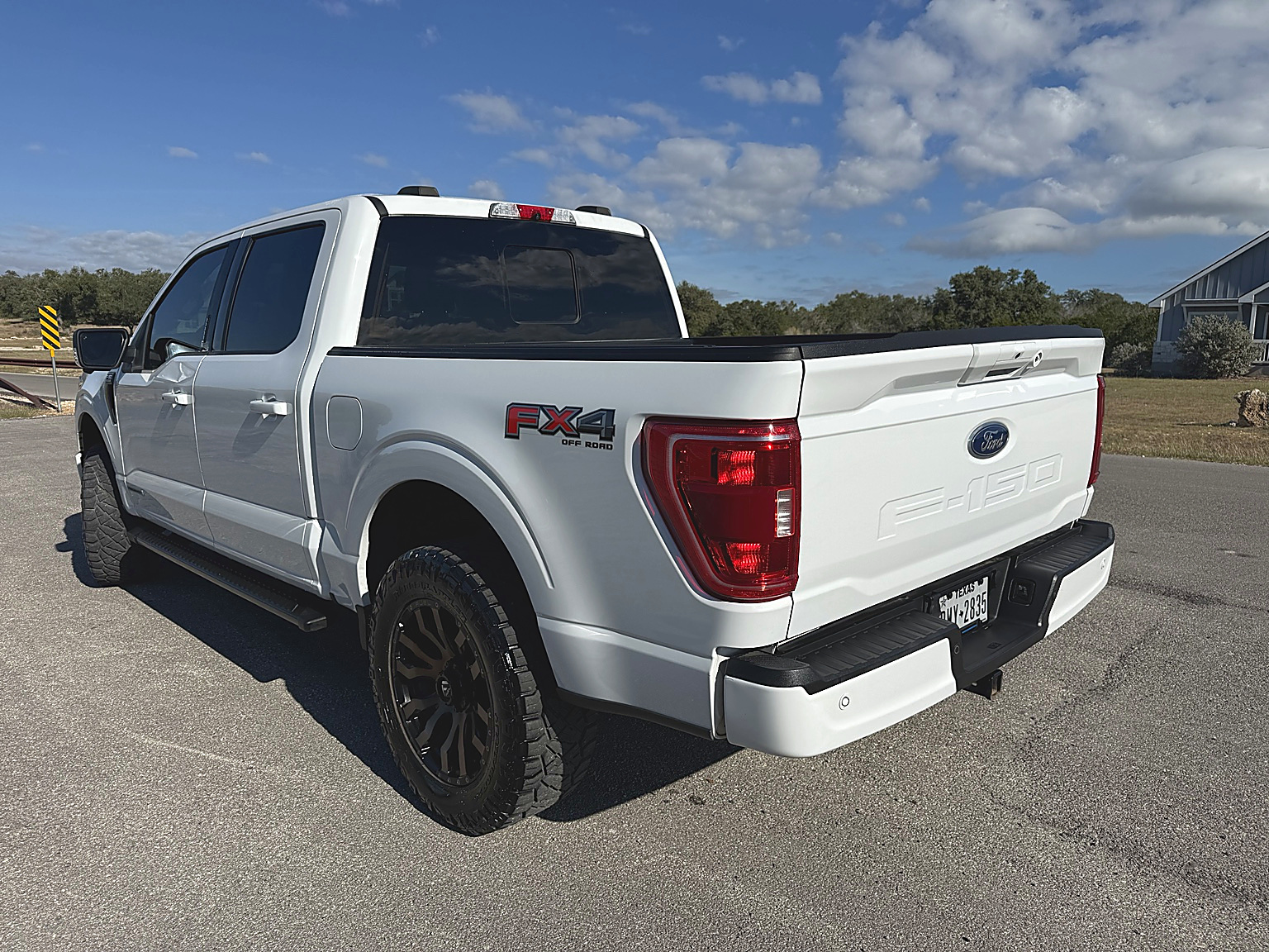 Used 2021 Ford F150 XLT w/ Equipment Group 302A High AWD/4WD image 5
