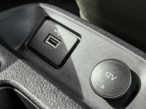 Used 2023 Ford Transit Connect XL image 26