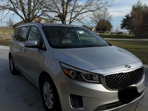 Used 2016 Kia Sedona LX w/ Option Group 020 image 8