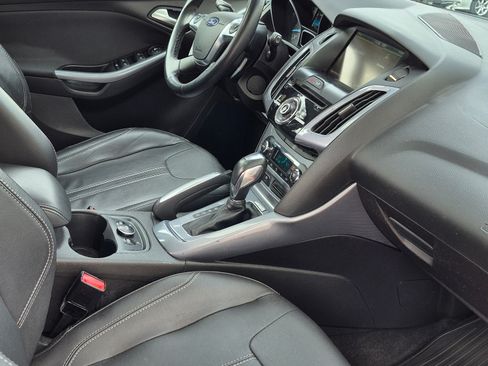 Used 2012 Ford Focus Titanium image 13