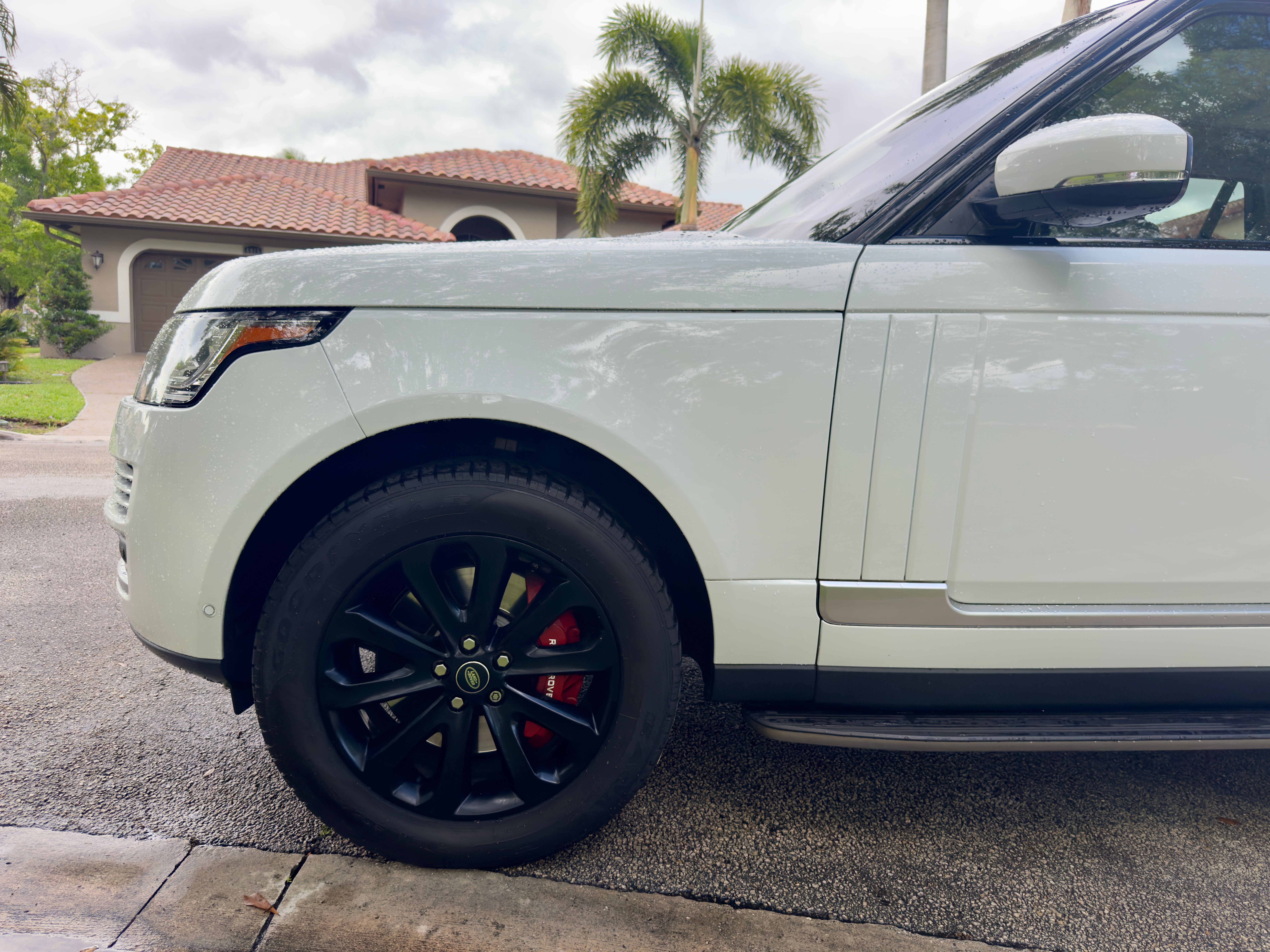 Used 2017 Land Rover Range Rover HSE AWD/4WD image 10