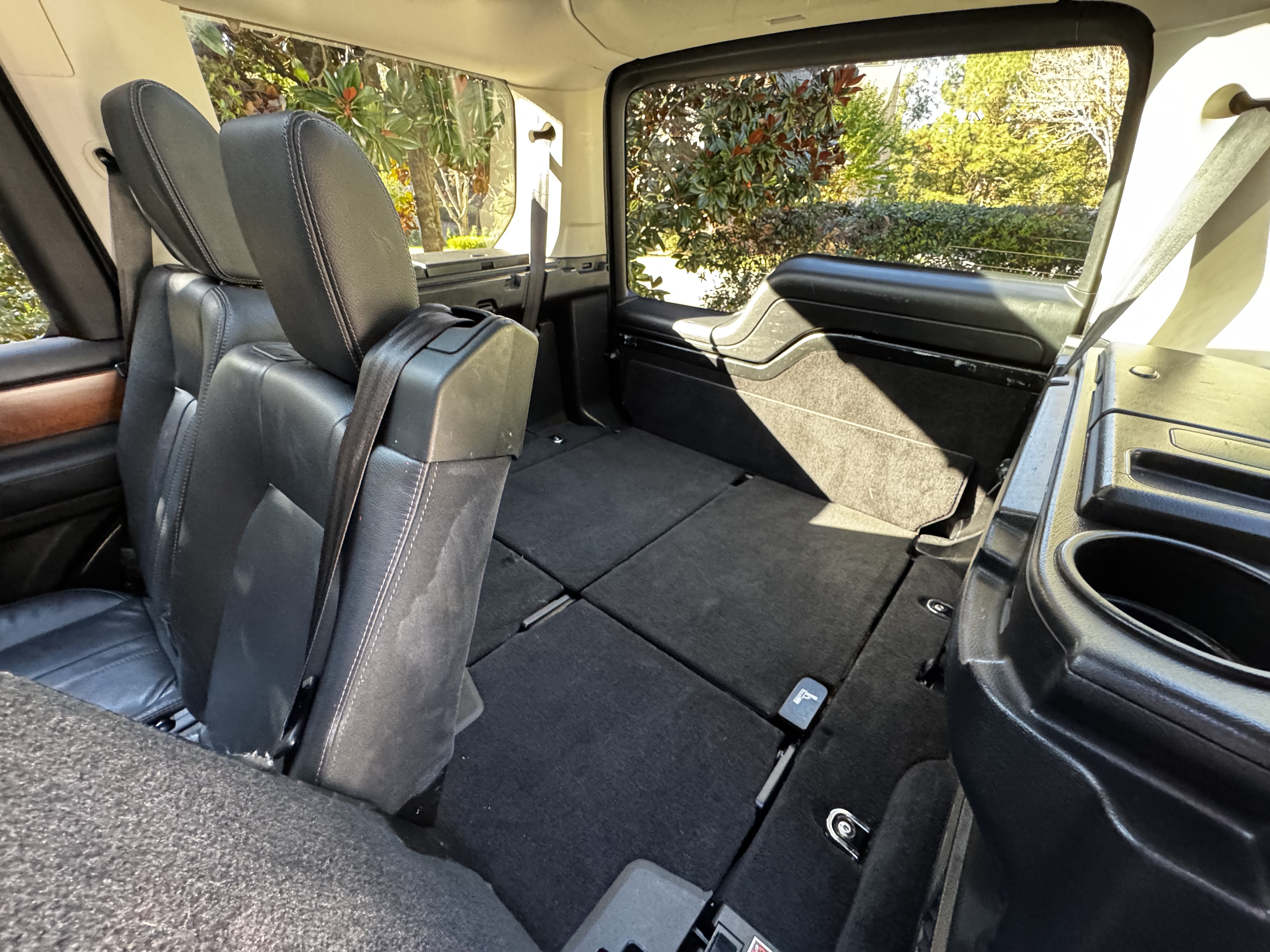 Used 2016 Land Rover LR4 HSE AWD/4WD image 14