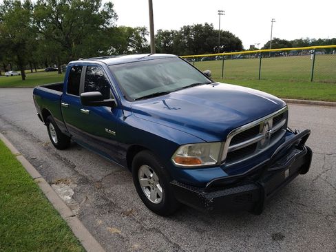 Used 2009 Dodge Ram 1500 Truck SLT image 5