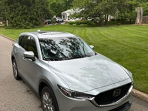 Used 2019 MAZDA CX-5 Grand Touring w/ GT Premium Package AWD/4WD image 2