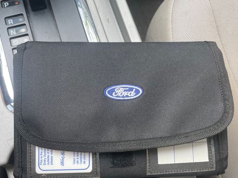 Used 2011 Ford Escape XLT image 17