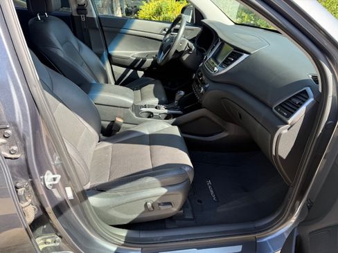 Used 2017 Hyundai Tucson Limited w/ Limited Ultimate Package 03 image 12