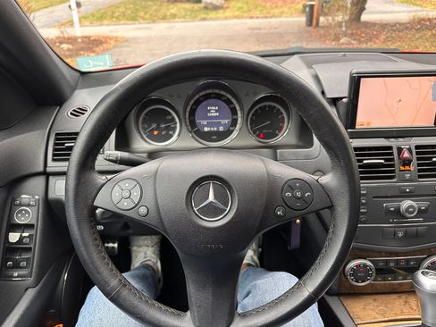 Used 2009 Mercedes-Benz C 350 Sport image 12