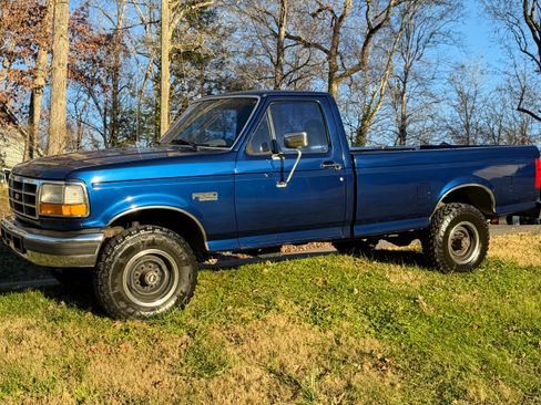 Used 1996 Ford F250 4x4 Regular Cab image 1