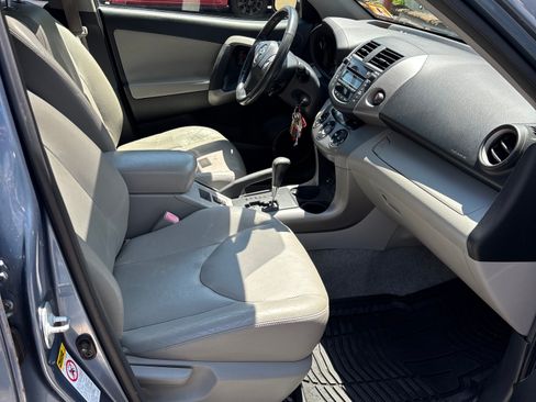 Used 2008 Toyota RAV4 Limited AWD/4WD image 12
