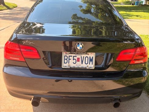 Used 2011 BMW 335i xDrive Coupe AWD/4WD image 5
