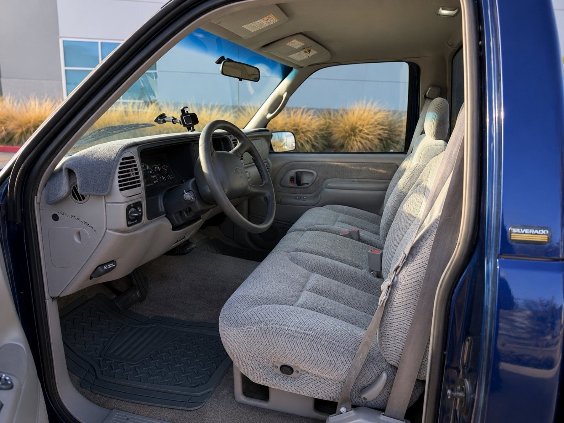Used 1998 Chevrolet Silverado 1500 2WD Regular Cab w/ Preferred Equipment Group 2 image 13