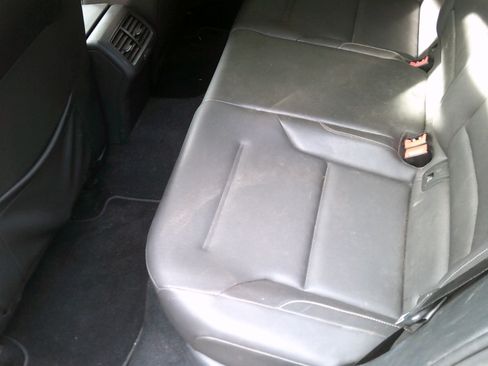 Used 2015 Volkswagen Golf SEL image 21