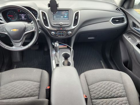 Used 2018 Chevrolet Equinox LT image 12