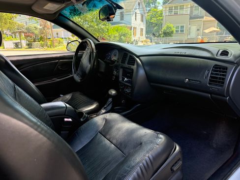 Used 2002 Chevrolet Monte Carlo SS w/ High Sport Appearance Pkg FWD image 13