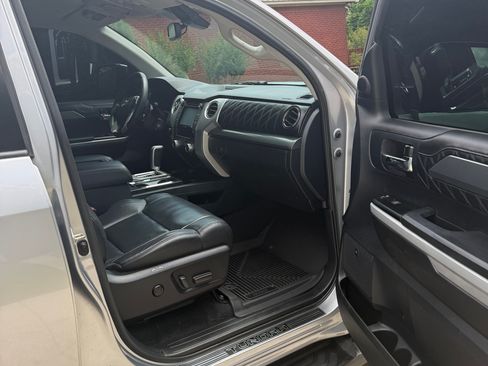 Used 2019 Toyota Tundra Platinum RWD image 18