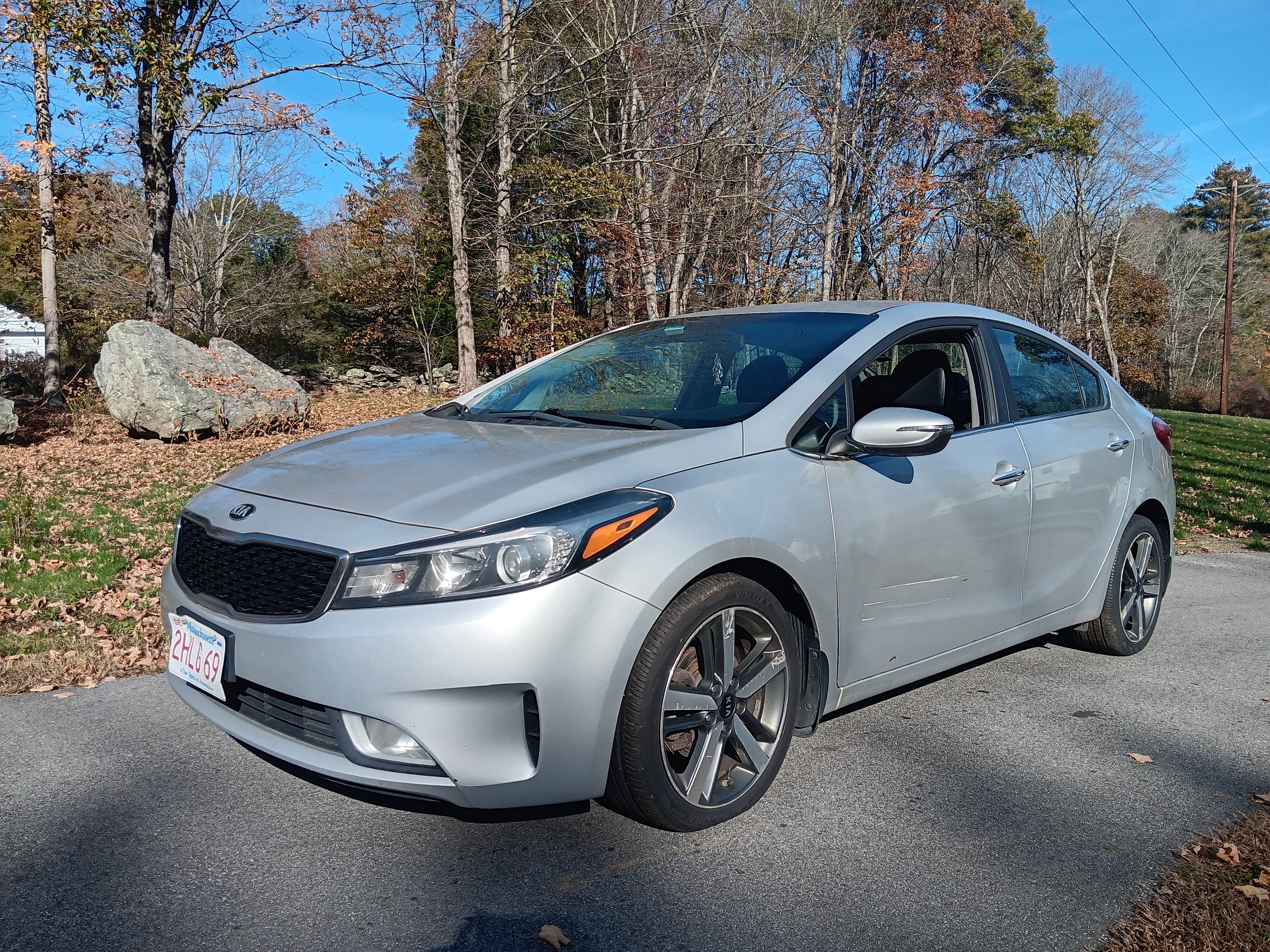 Used 2017 Kia Forte EX FWD image 1
