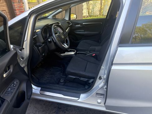 Used 2015 Honda Fit EX image 8
