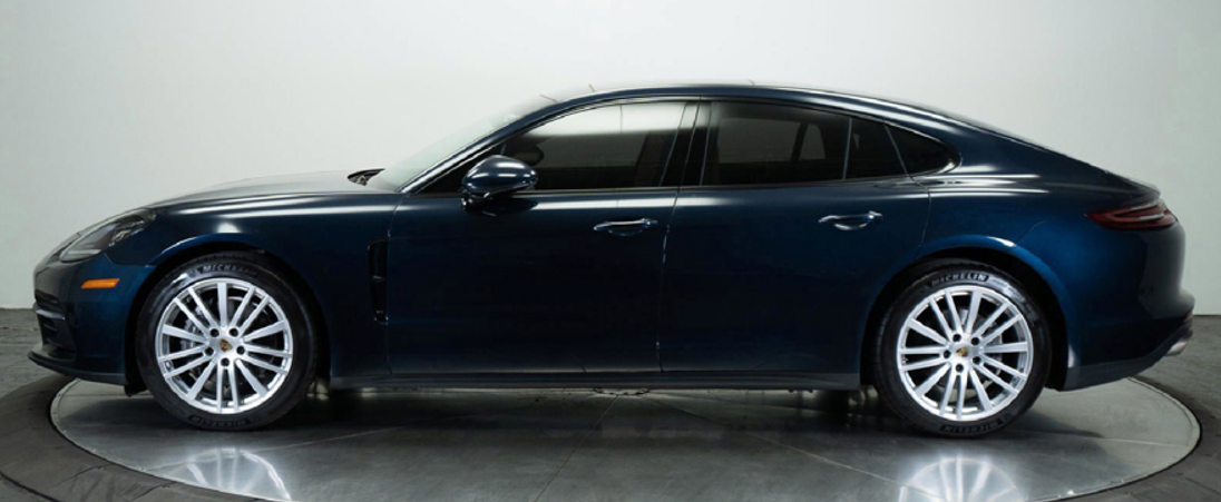 Used 2017 Porsche Panamera image 4