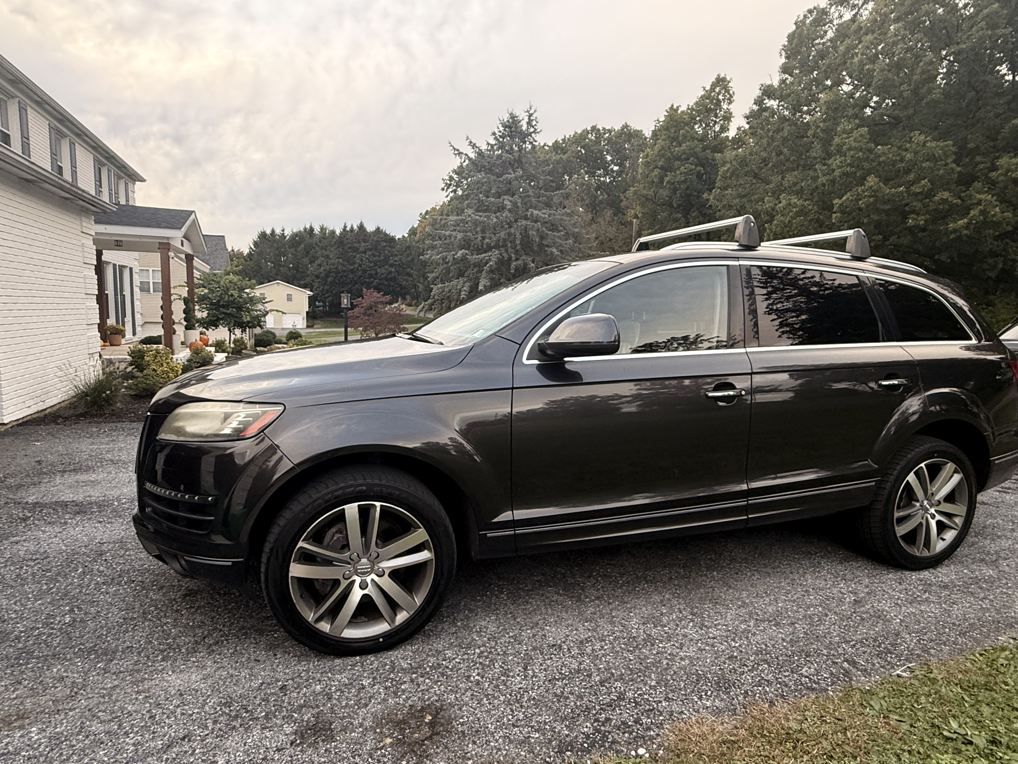 Used 2013 Audi Q7 TDI Premium Plus AWD/4WD image 2