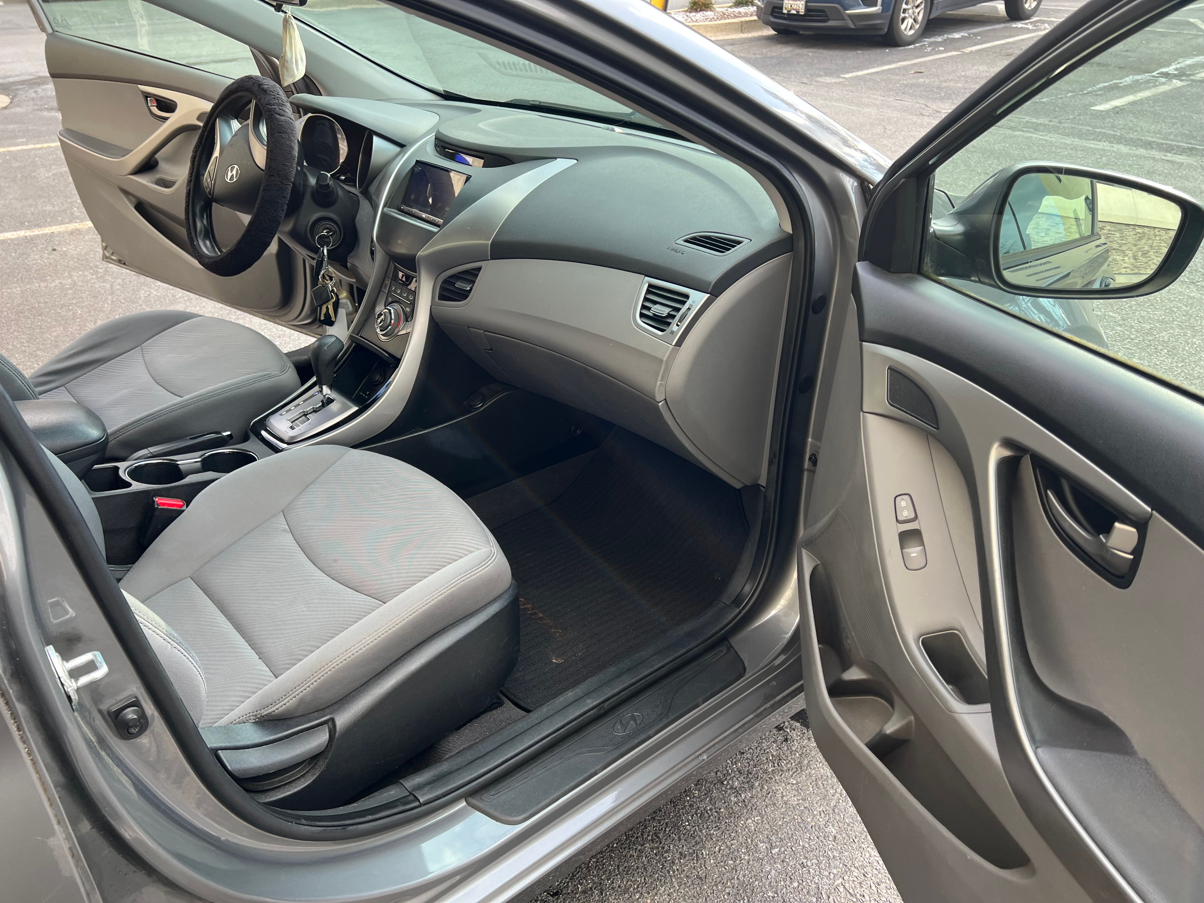 Used 2013 Hyundai Elantra GLS FWD image 14